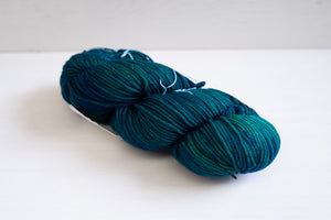 madelinetosh mcn worsted - forestry